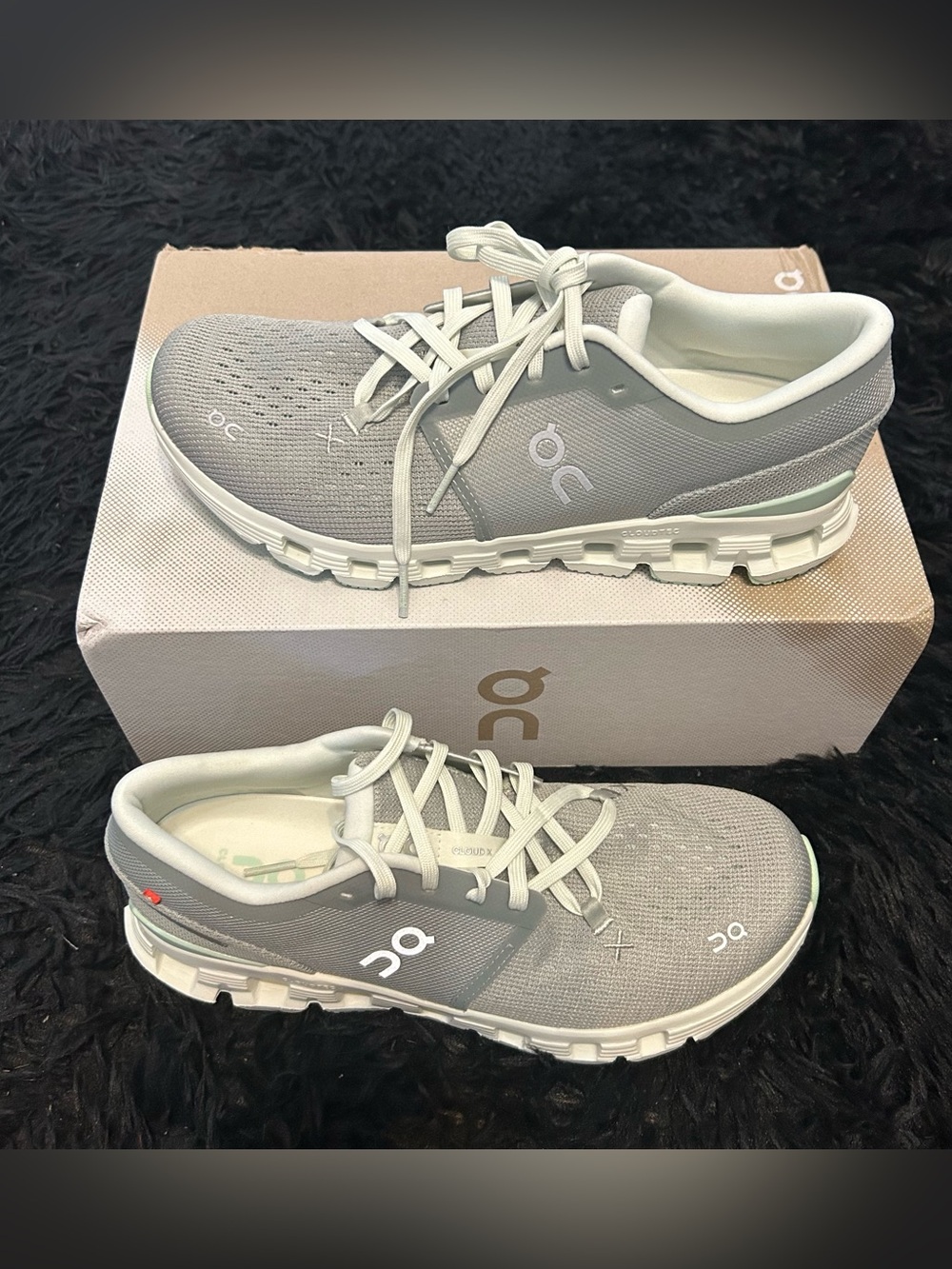 ON CLOUD X 4 tin iceberg athletic training running lace up shoes sz 9 new - Picture 8 of 8